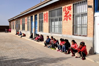冬天里的春天——甘肅省歌舞劇院“大走訪、回頭看”雙聯(lián)行動再織暖心畫卷