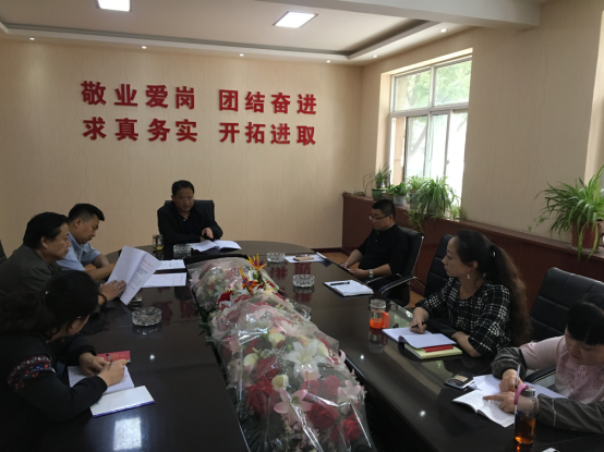 將“兩學(xué)一做”學(xué)習(xí)教育進行到底——甘肅省曲藝團進行黨課宣講