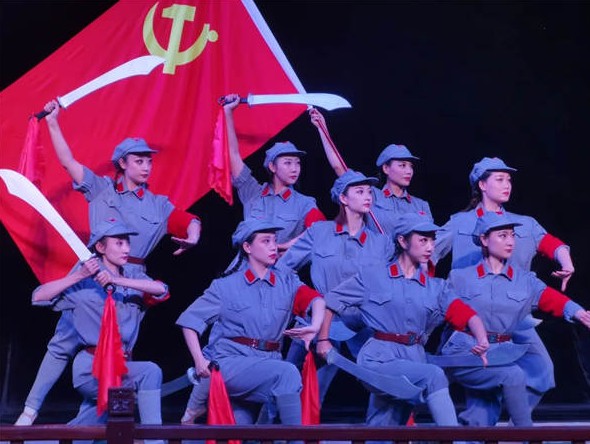 演出預告 | 甘肅演藝集團敦煌藝術團“百年風華·京韻芬芳”紅色經典京劇演唱會《信仰之光》將于7月12、13日在黃河劇院隆重上演！